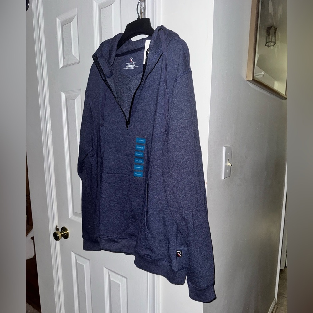 International Report Essentials Men’s 2XL NWT Half Zip-Up Hoodie With Pockets - Picture 9 of 12